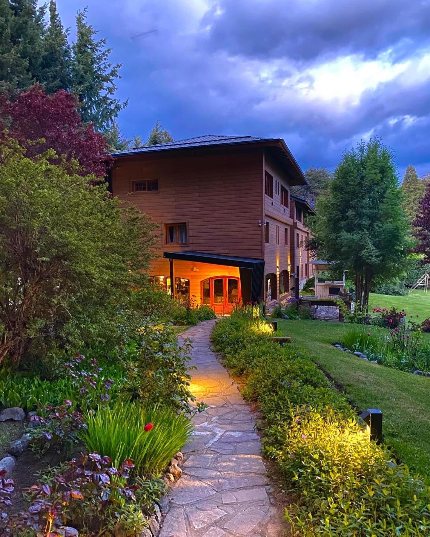 سان كارلوس دي باريلوتشي Le Bouquet Apart Hotel المظهر الخارجي الصورة